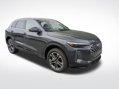 New 2025 Audi Q5 Premium w/ Convenience Package