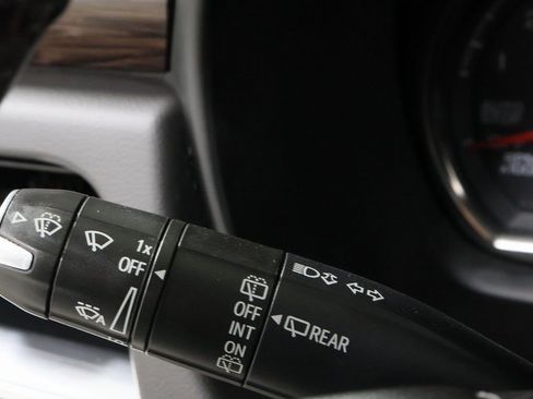 Used 2021 Chevrolet Tahoe LT image 16