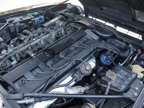 Used 1994 Jaguar XJS 4.0 Convertible image 29