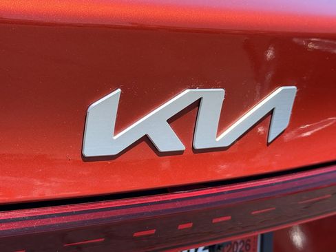 Used 2022 Kia Forte LXS FWD image 10
