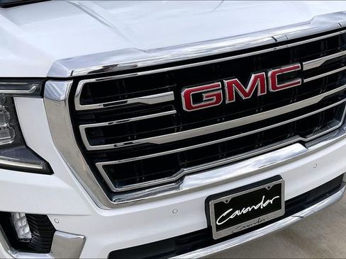 Used 2023 GMC Yukon SLT image 28