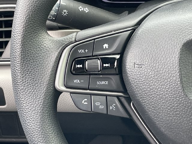 Used 2019 Honda Accord LX image 12