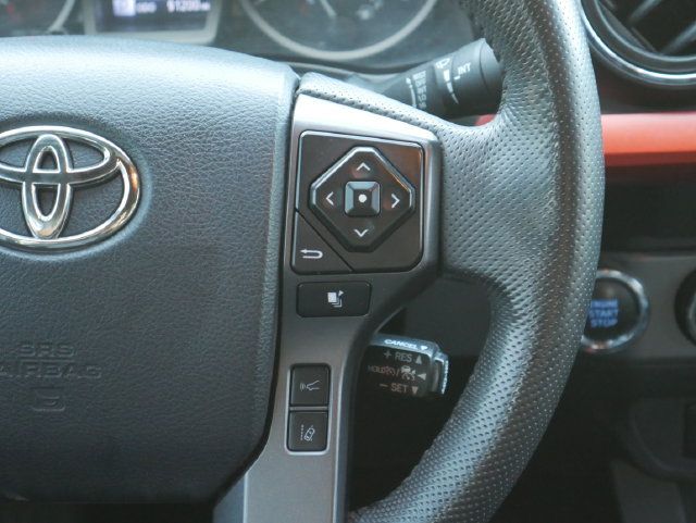 Used 2020 Toyota Tacoma TRD Off-Road w/ TRD Premium Off Road Package AWD/4WD image 21