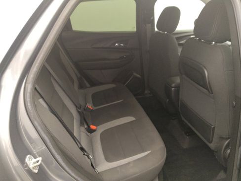 Used 2022 Chevrolet TrailBlazer LS FWD image 19