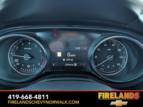 Certified 2020 Buick Encore GX Essence w/ Experience Buick Package image 24