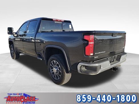 Used 2025 Chevrolet Silverado 2500 LTZ w/ LTZ Premium Package image 8