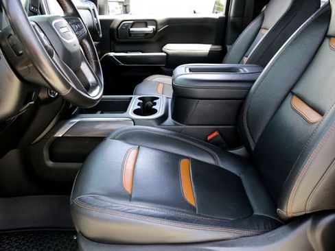 Used 2021 GMC Sierra 2500 AT4 AWD/4WD image 10