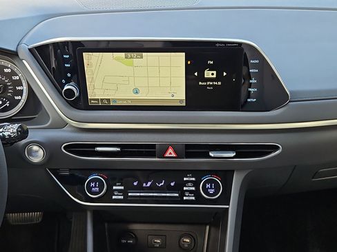 Used 2023 Hyundai Sonata SEL w/ Cargo Package image 15