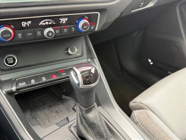 Used 2022 Audi Q3 2.0T Premium Plus AWD/4WD image 11