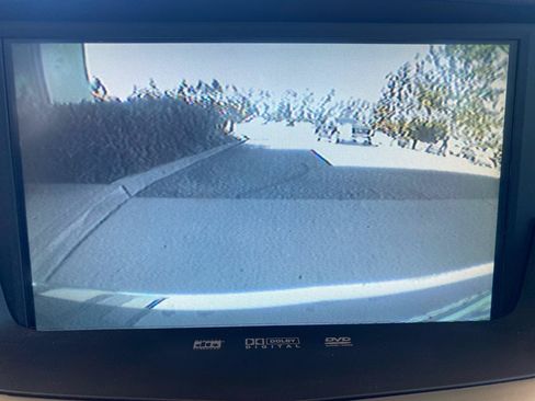 Used 2011 Cadillac CTS Premium RWD image 16