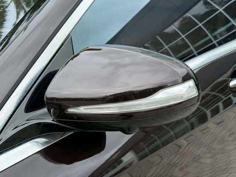 Used 2019 Mercedes-Benz S 560 4MATIC Sedan image 49