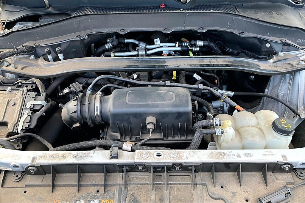 Used 2022 Ford Explorer Limited w/ Equipment Group 301A RWD image 9