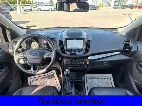 Used 2019 Ford Escape Titanium AWD/4WD image 11