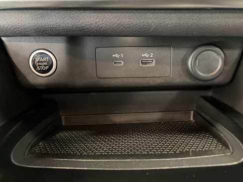 Used 2021 Nissan Rogue S AWD/4WD image 16