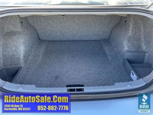 Used 2011 BMW 328i xDrive Sedan image 26