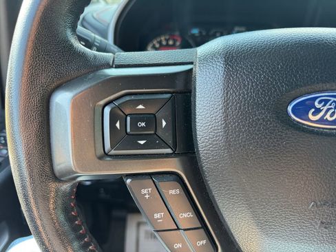 Used 2017 Ford F150 Lariat image 26