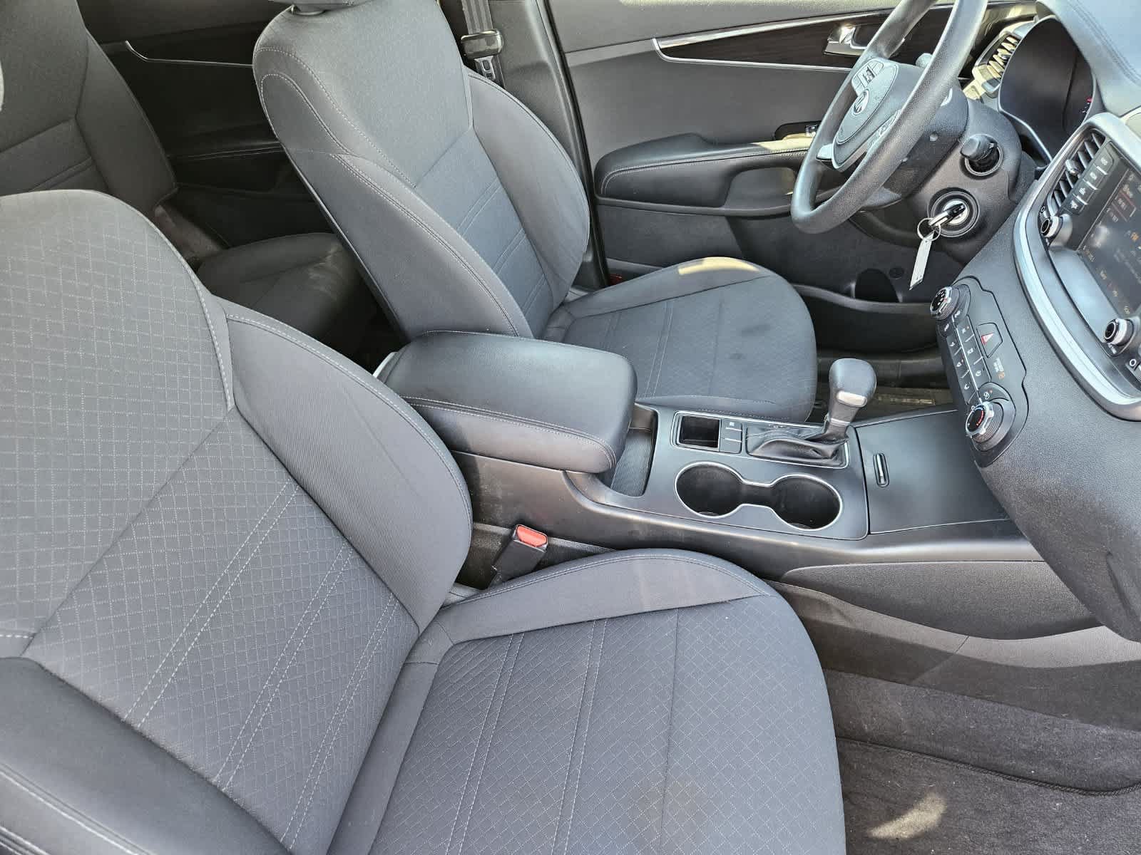 Used 2020 Kia Sorento FWD V6 image 12