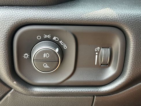 Used 2026 RAM 3500 Tradesman AWD/4WD image 23