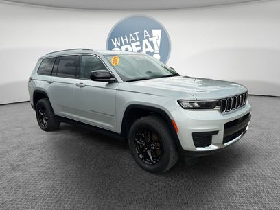 Used 2023 Jeep Grand Cherokee L Laredo w/ Trailer Tow Group (B)