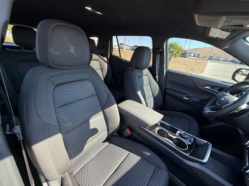 New 2026 Chevrolet Equinox LT image 14