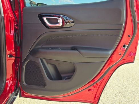 New 2026 Jeep Compass Limited w/ Limited Altitude Pack image 12