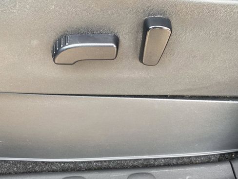 Certified 2022 Nissan Frontier SV AWD/4WD image 19