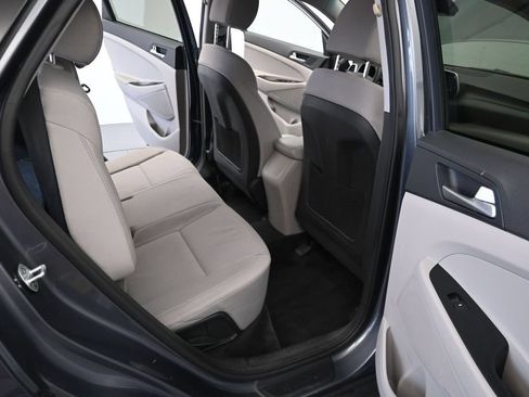 Used 2019 Hyundai Tucson SE AWD/4WD image 18