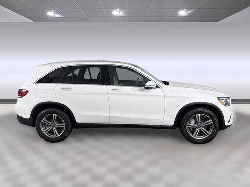 Used 2021 Mercedes-Benz GLC 300 image 8
