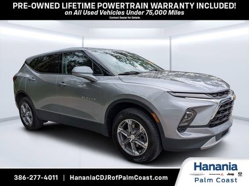 Used 2023 Chevrolet Blazer LT FWD image 1