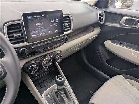 New 2026 Hyundai Venue SEL image 13