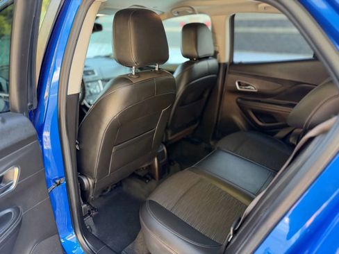 Used 2016 Buick Encore FWD image 17