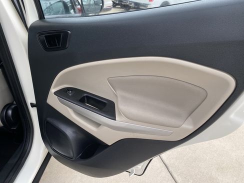 Used 2021 Ford EcoSport S FWD image 9