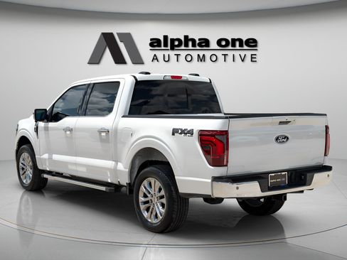 Used 2024 Ford F150 Lariat w/ FX4 Off-Road Package AWD/4WD image 11