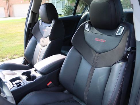 Used 2016 Chevrolet SS RWD image 32