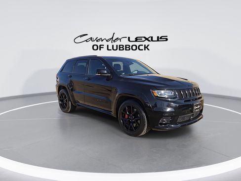 Used 2018 Jeep Grand Cherokee SRT w/ Trailer Tow Group IV image 2