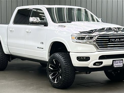 Used 2024 RAM 1500 Limited image 7