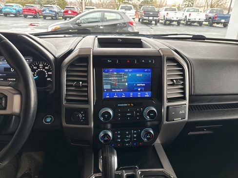 Used 2020 Ford F150 Platinum image 13