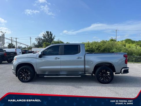 Used 2023 Chevrolet Silverado 1500 LT AWD/4WD image 4