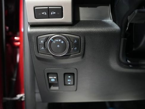 Used 2019 Ford F150 Lariat AWD/4WD image 13