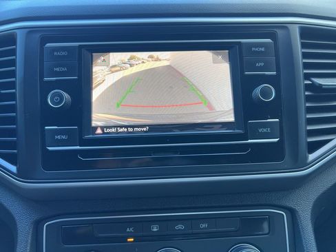 Used 2021 Volkswagen Atlas Cross Sport S w/ Luggage Net & Mats Package image 28