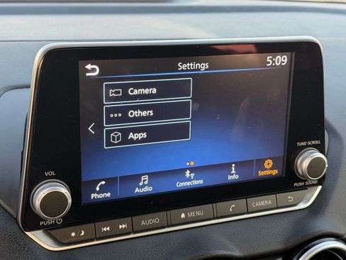 Certified 2025 Nissan Sentra SV FWD image 27