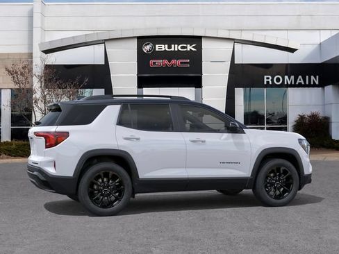 New 2027 GMC Terrain Elevation w/ Black Edition FWD image 5