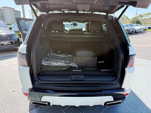 Used 2020 Land Rover Range Rover Sport HST image 39
