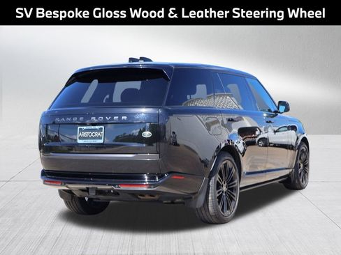 Used 2023 Land Rover Range Rover Long Wheelbase SE AWD/4WD image 8