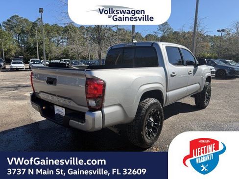 Used 2020 Toyota Tacoma SR image 4