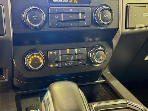 Used 2019 Ford F150 XLT w/ Equipment Group 302A Luxury image 16