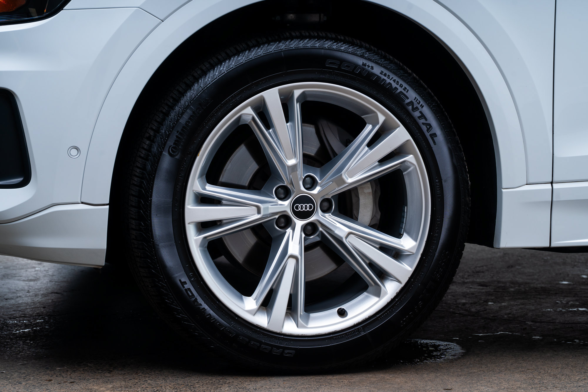 Used 2021 Audi Q8 Premium Plus AWD/4WD image 4