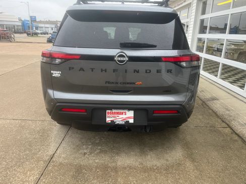 Used 2025 Nissan Pathfinder Rock Creek AWD/4WD image 3