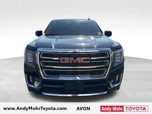 Used 2024 GMC Yukon SLT AWD/4WD image 3