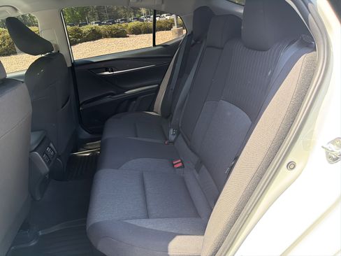 Used 2025 Toyota Camry LE FWD image 20